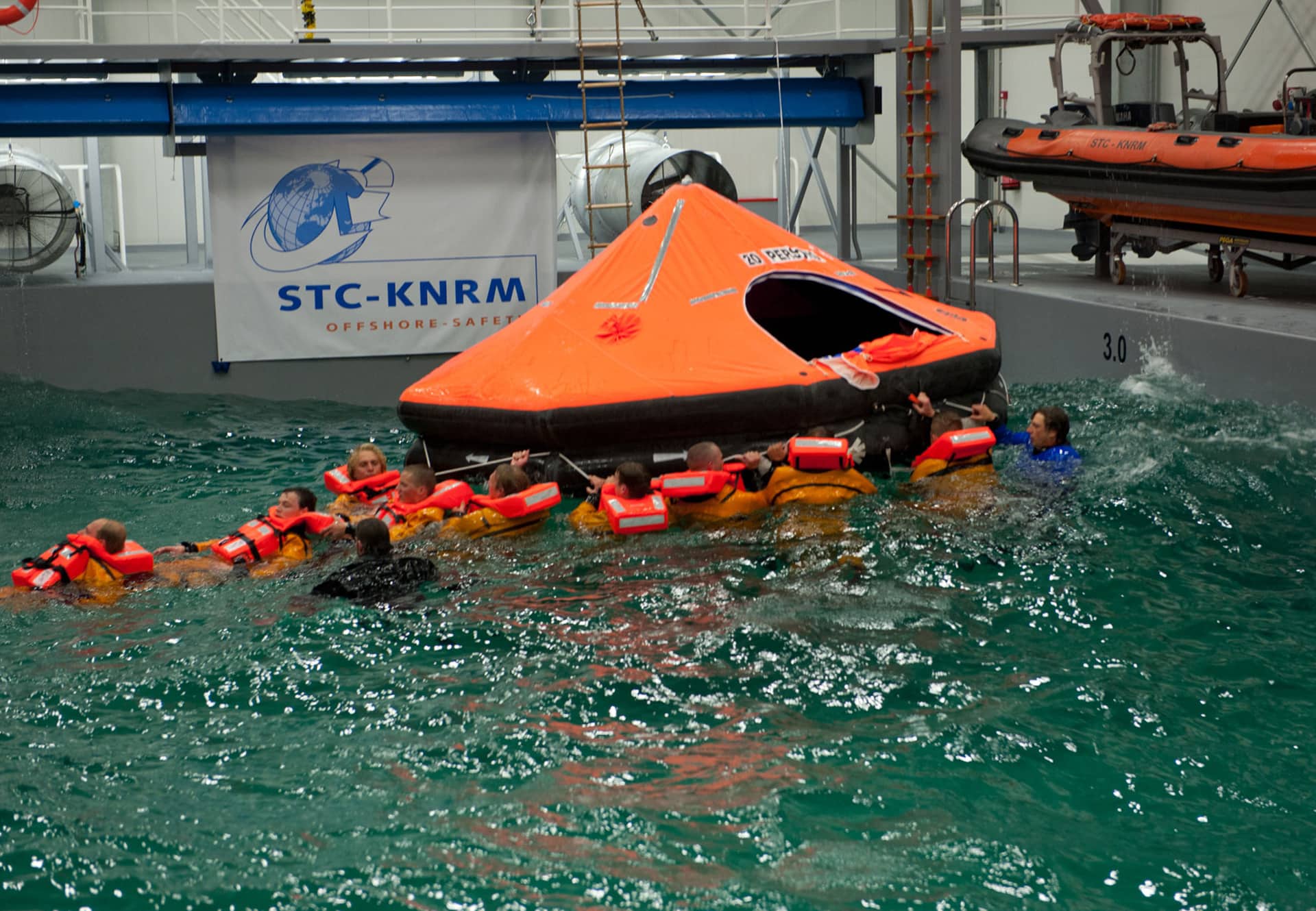 Sea Survival Training | STC-KNRM in Rotterdam